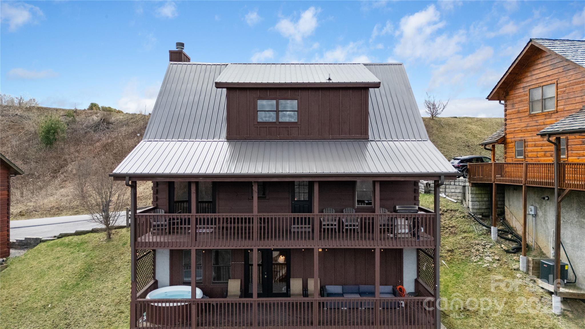 81 Scenic Wolf Road