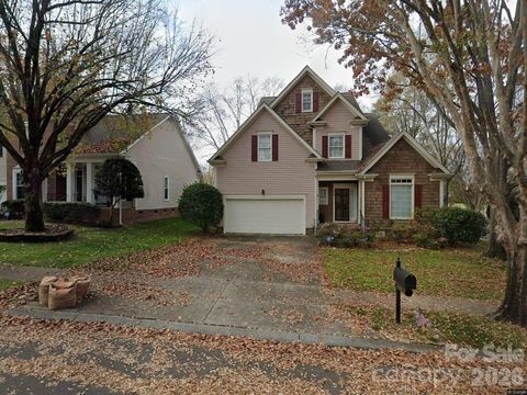 2424 Mirow Place Charlotte NC 28270