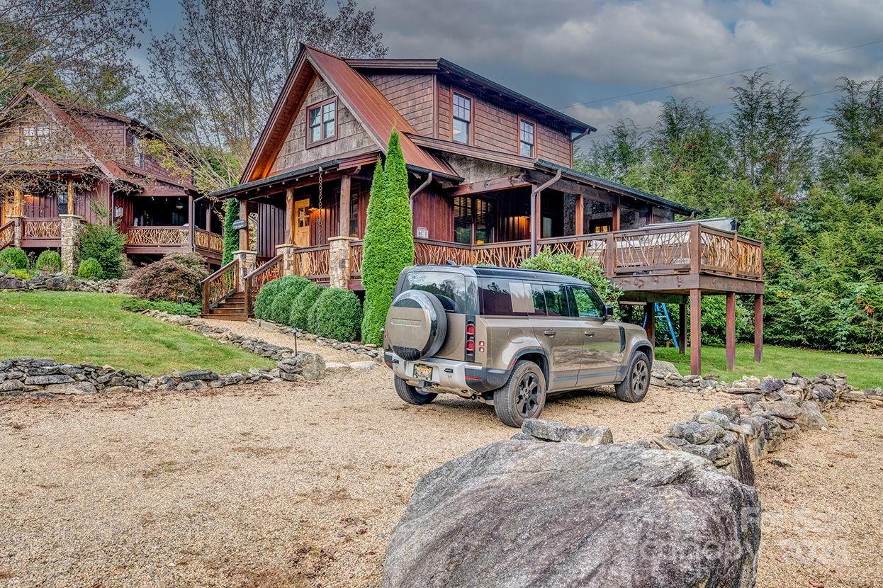 The Lodges at Eagles Nest - Residential