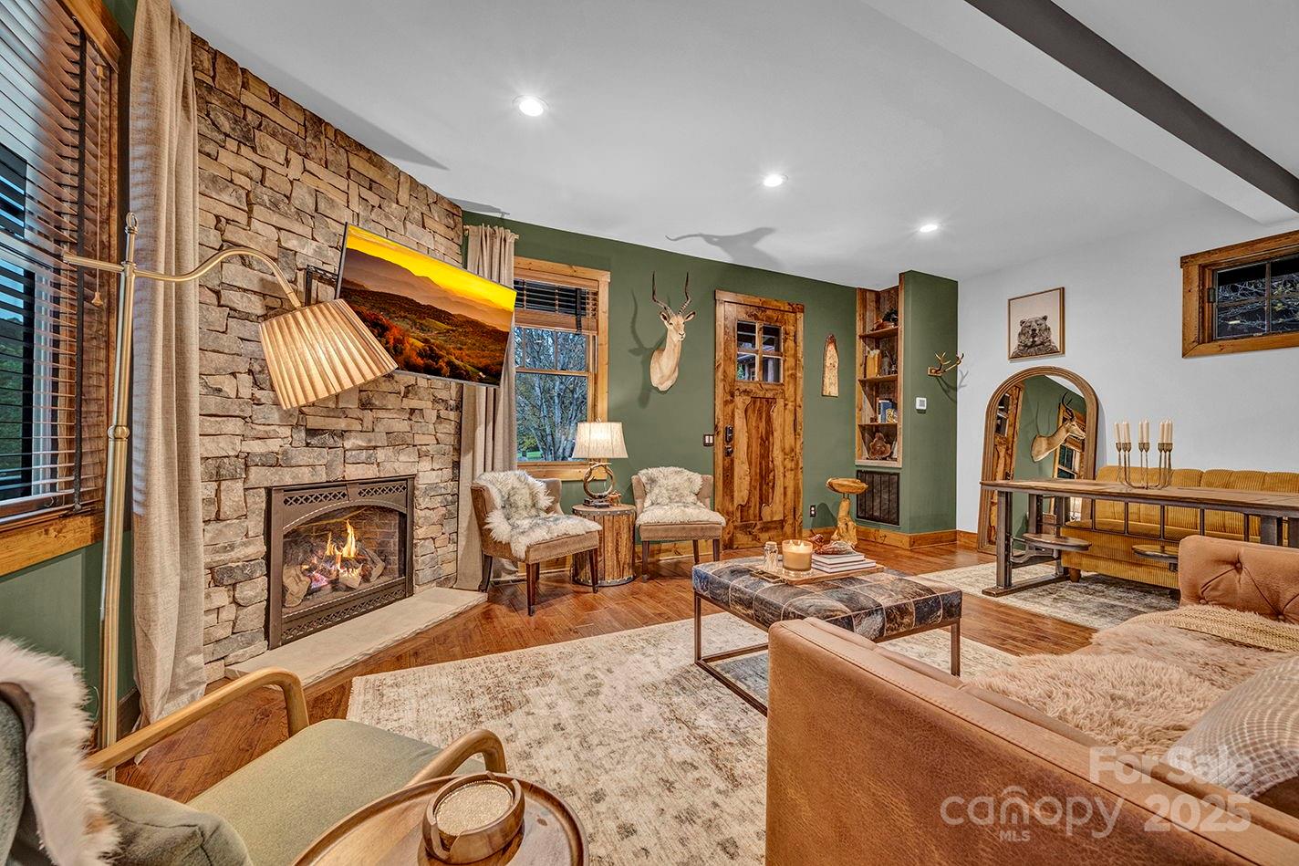 The Lodges at Eagles Nest - Residential