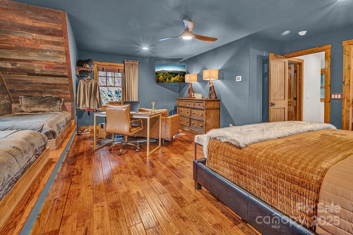 The Lodges at Eagles Nest - Residential