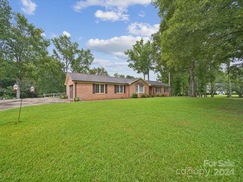 A home in Wadesboro