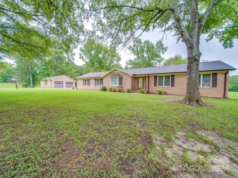 A home in Wadesboro