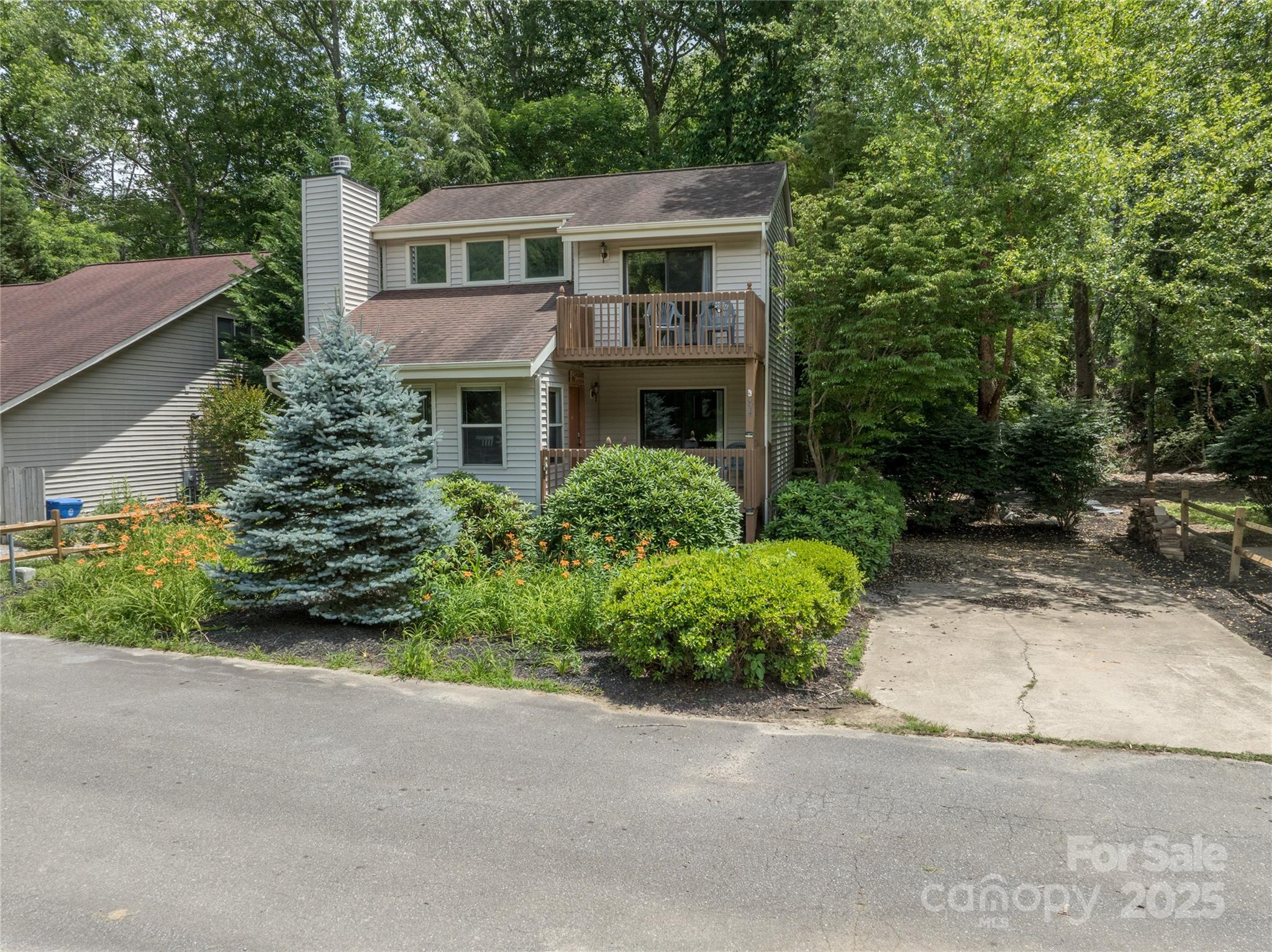 River Wind - Residential