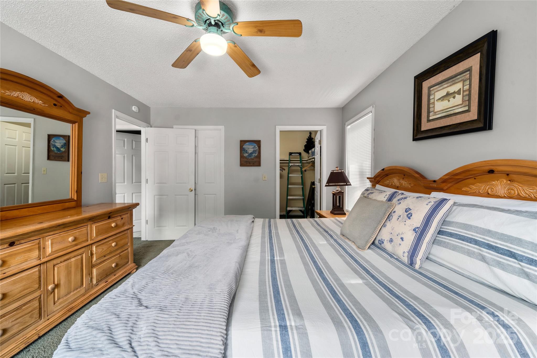 River Wind - Residential