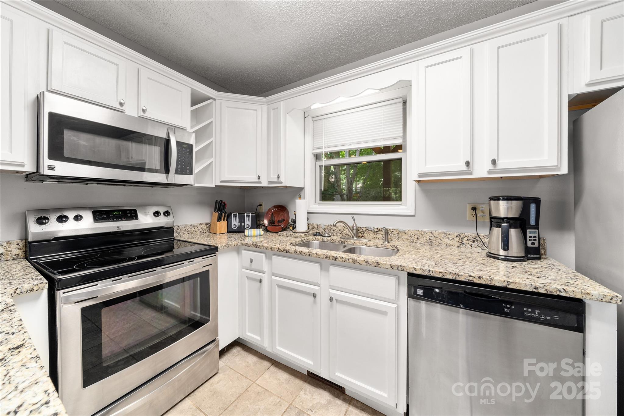 River Wind - Residential