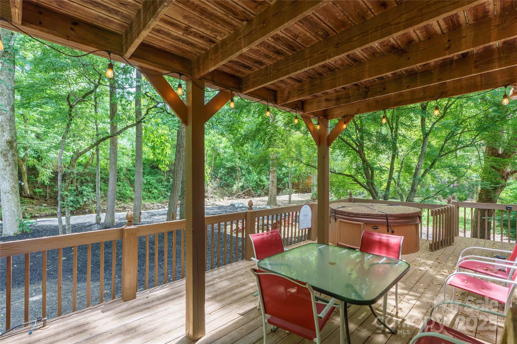River Wind - Residential