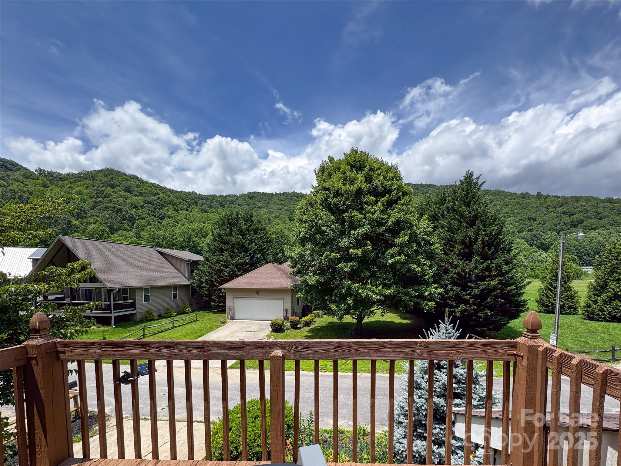 River Wind - Residential
