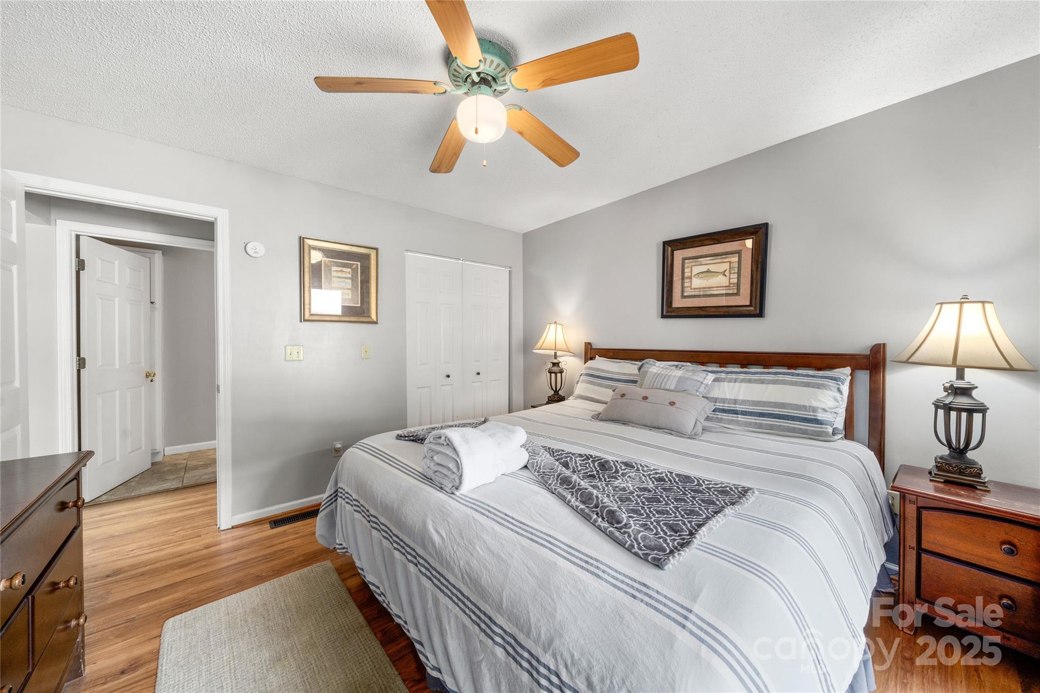 River Wind - Residential