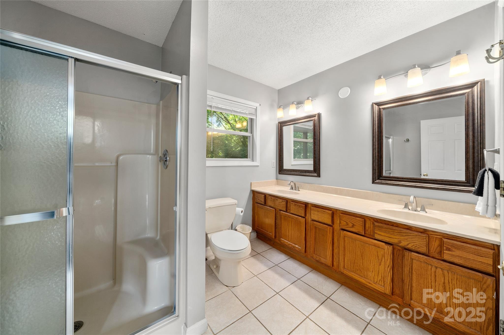 River Wind - Residential