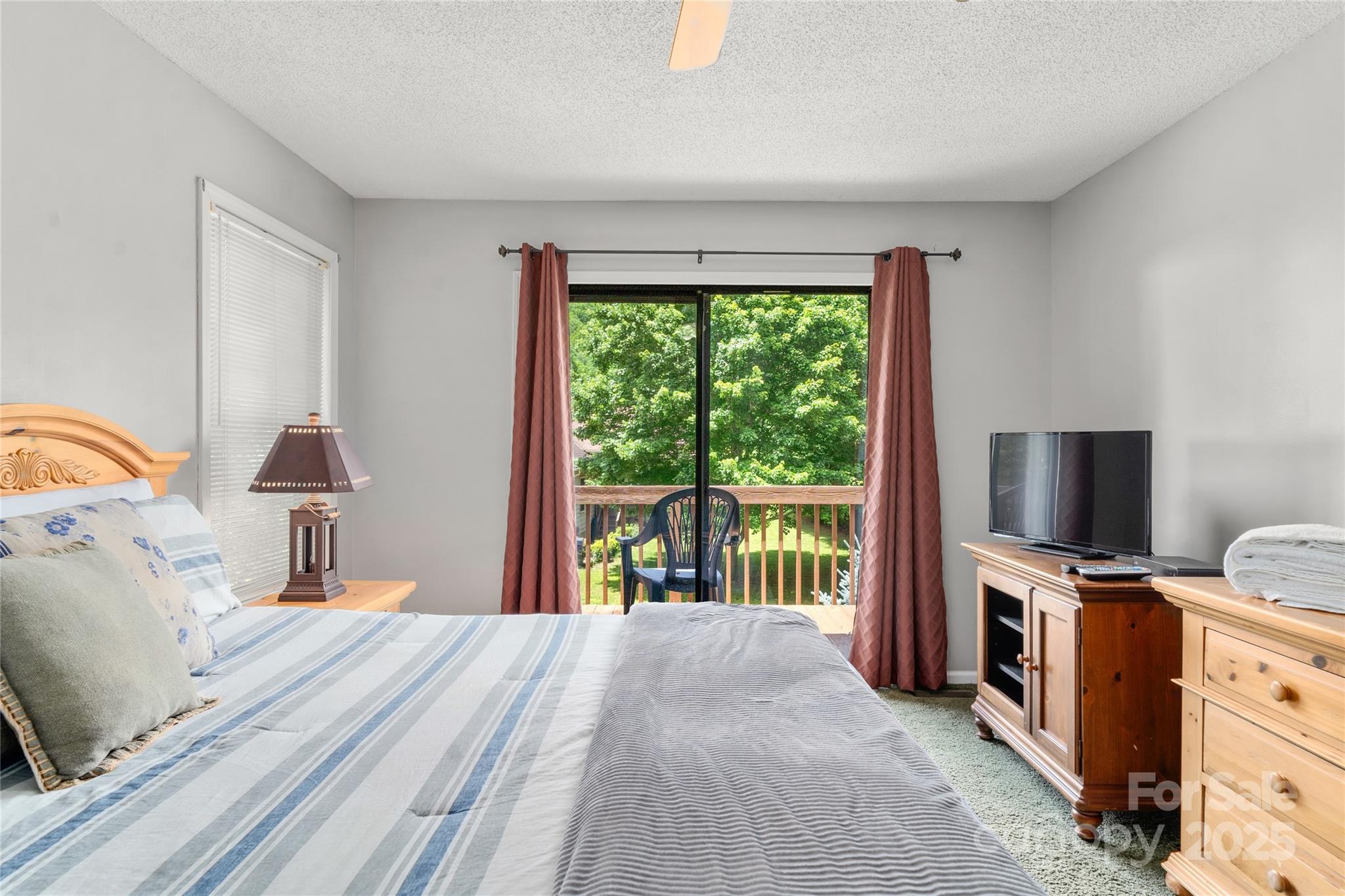 River Wind - Residential