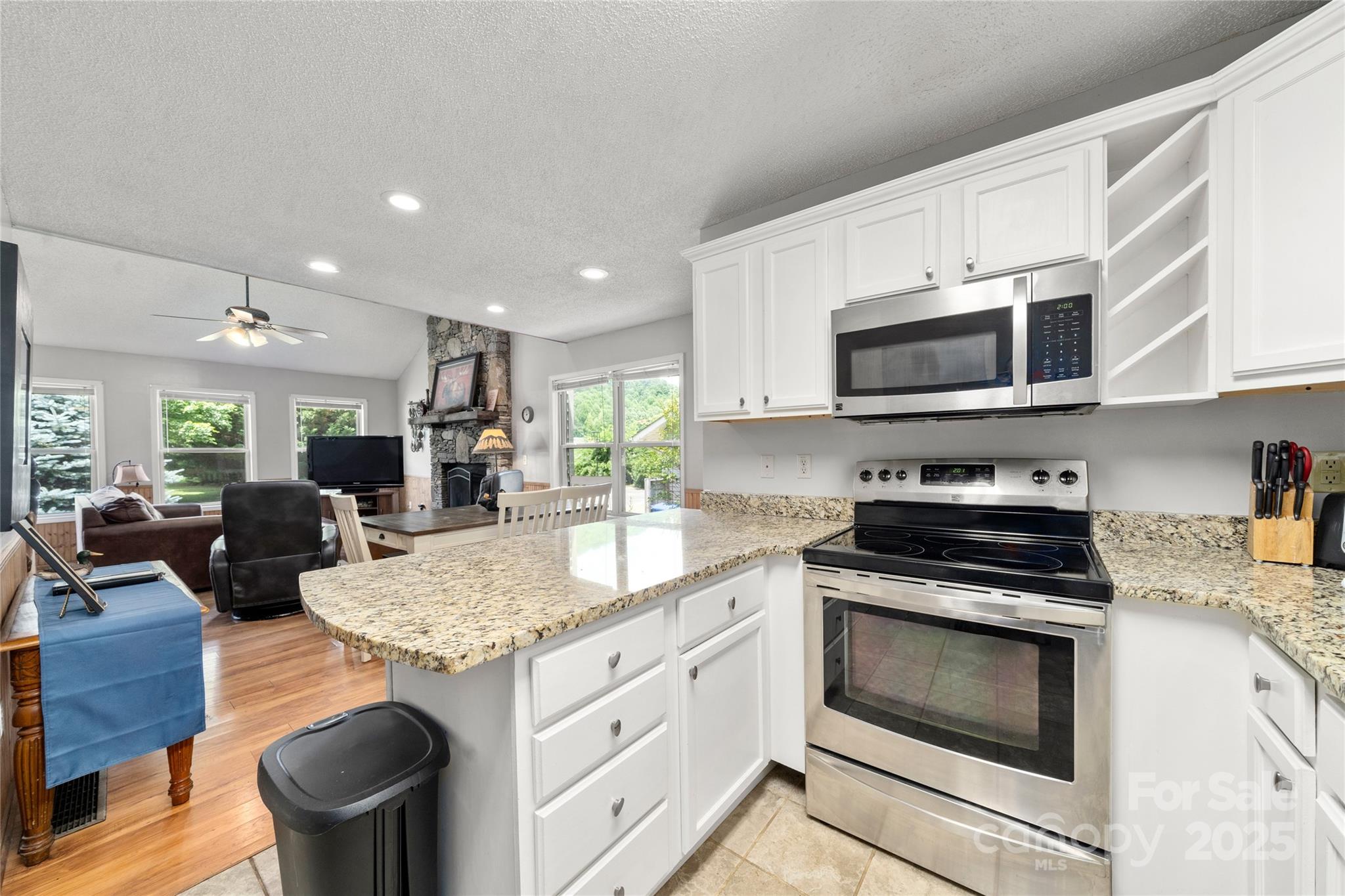 River Wind - Residential