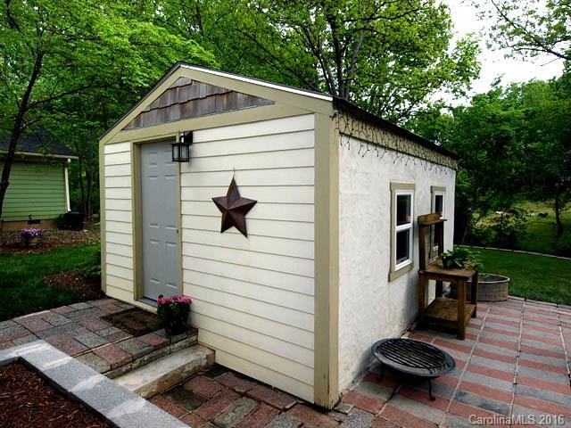 The Arts District - Residential Lease