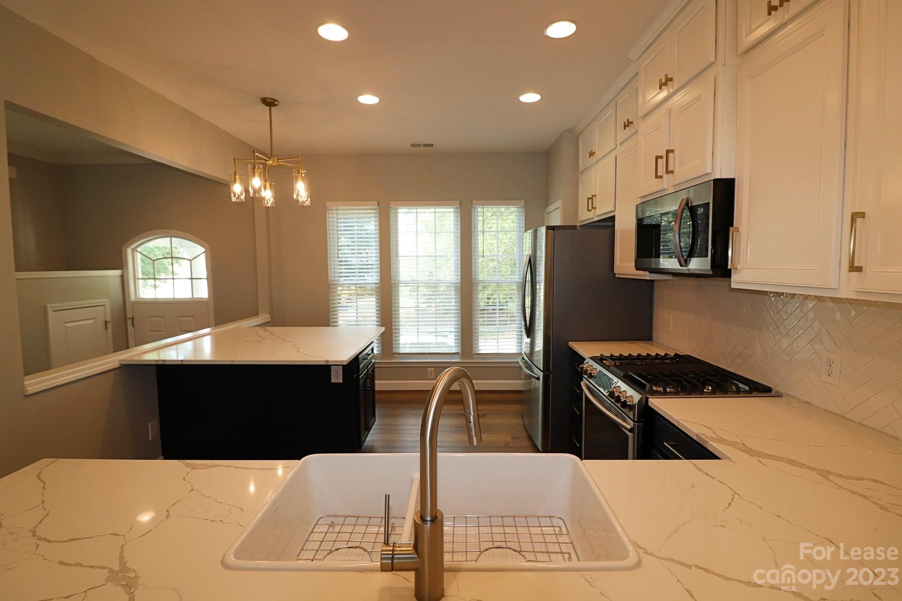 Baxter Village - Residential Lease