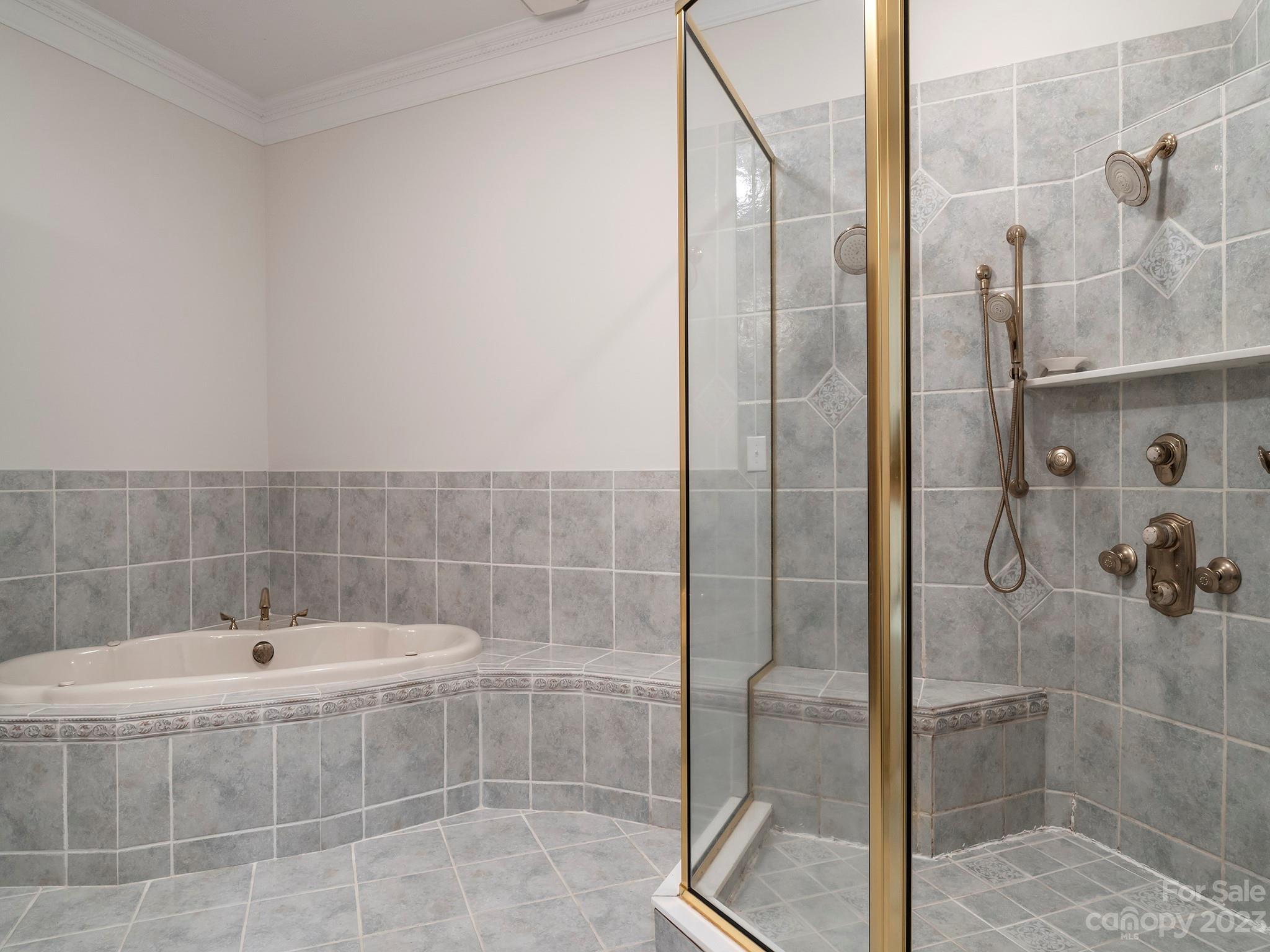 Lakepointe North - Residential