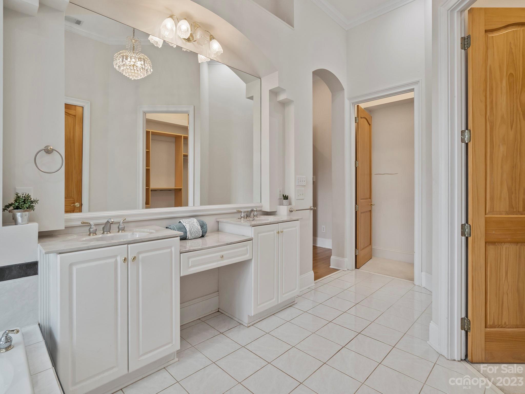 Lakepointe North - Residential