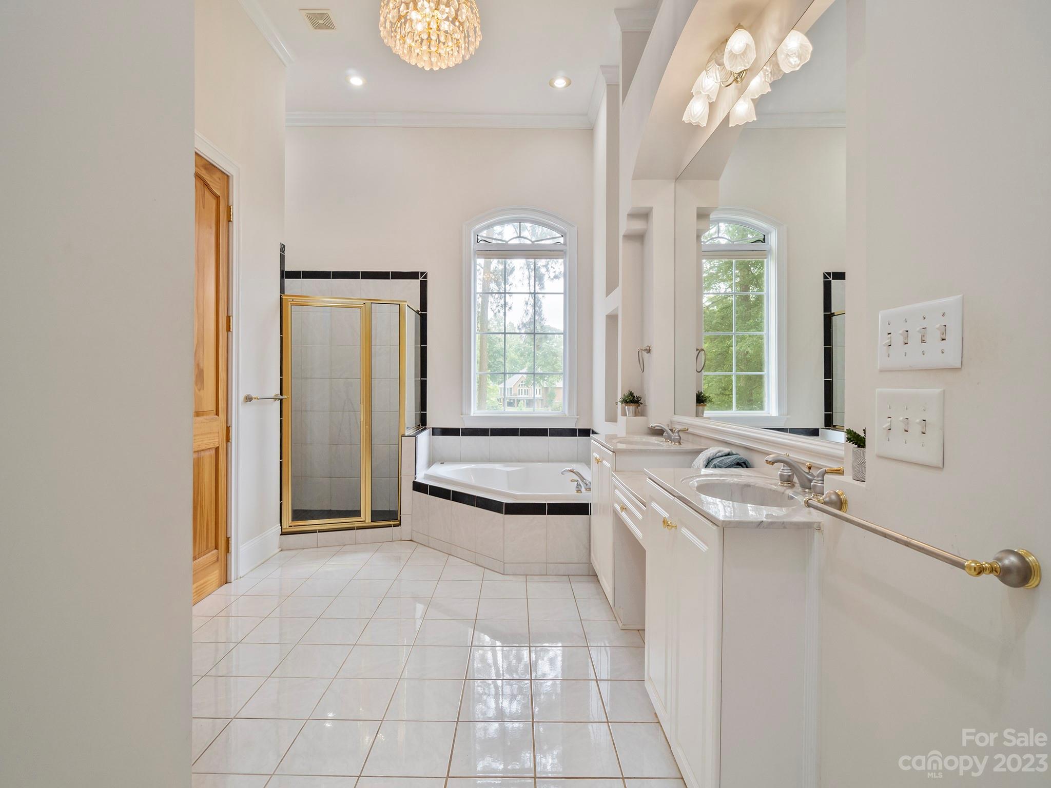 Lakepointe North - Residential