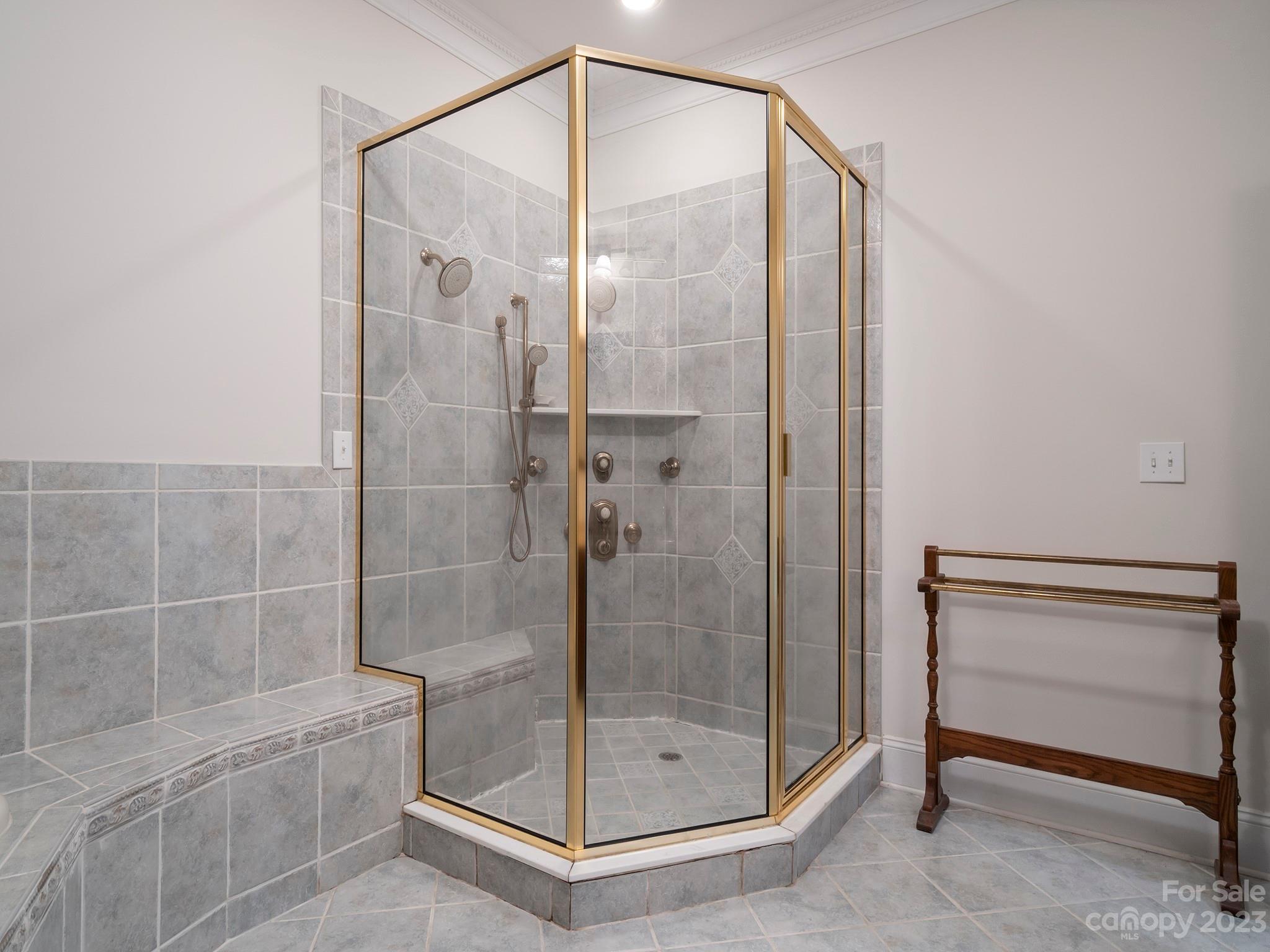 Lakepointe North - Residential