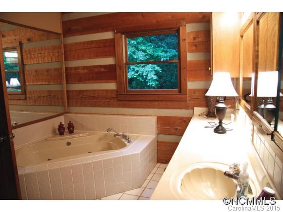 Laurel Lake Estates - Residential