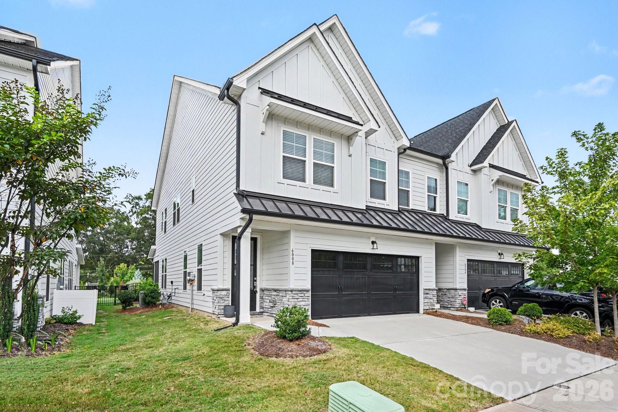 6008 Corbin Woods Court