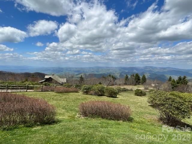 143 Daniel Boone Trail