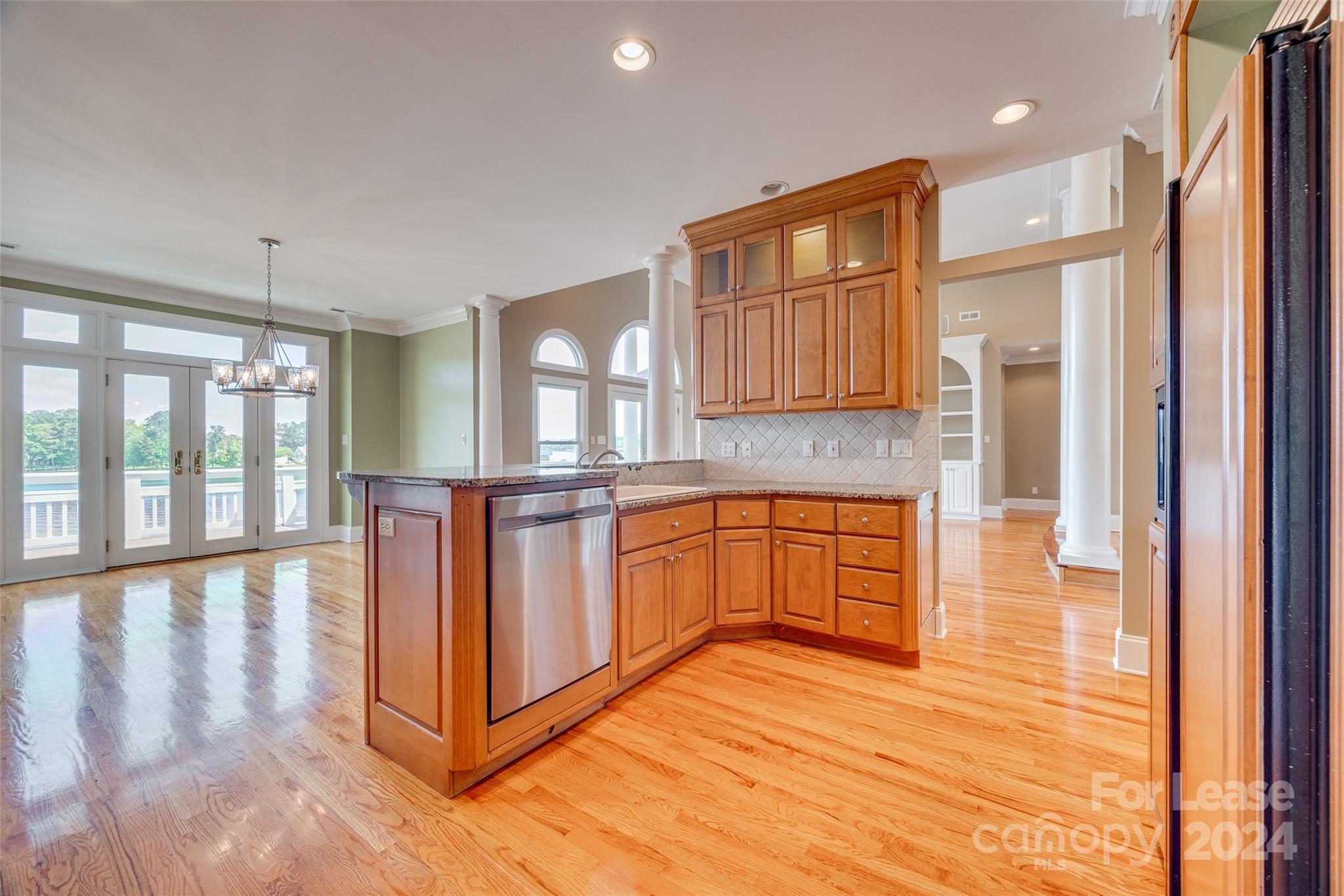 River Hills - Residential Lease