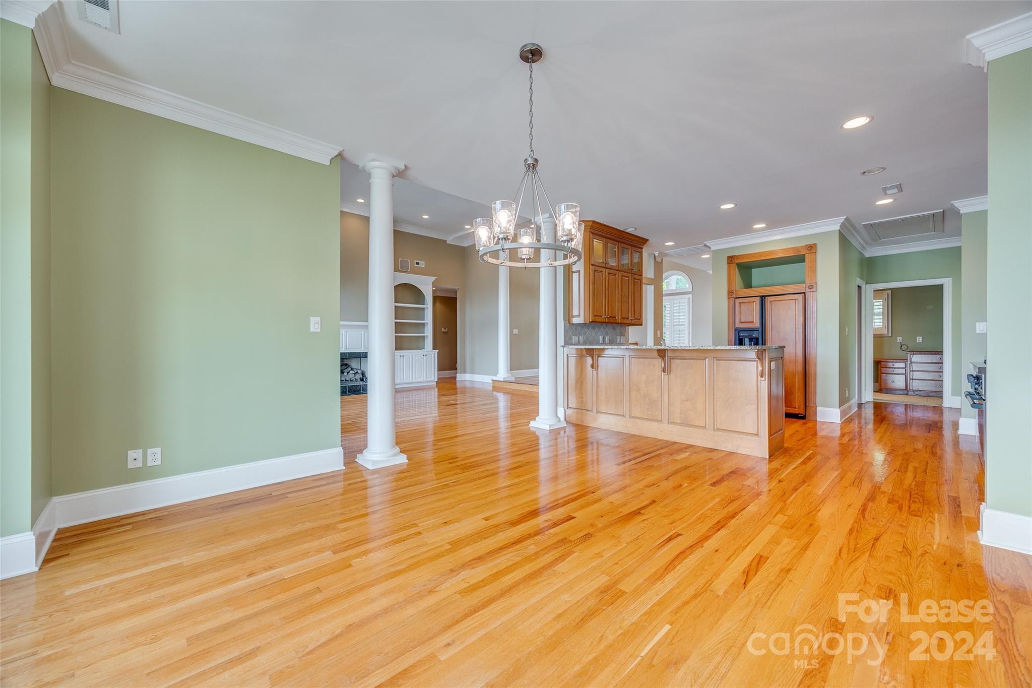 River Hills - Residential Lease