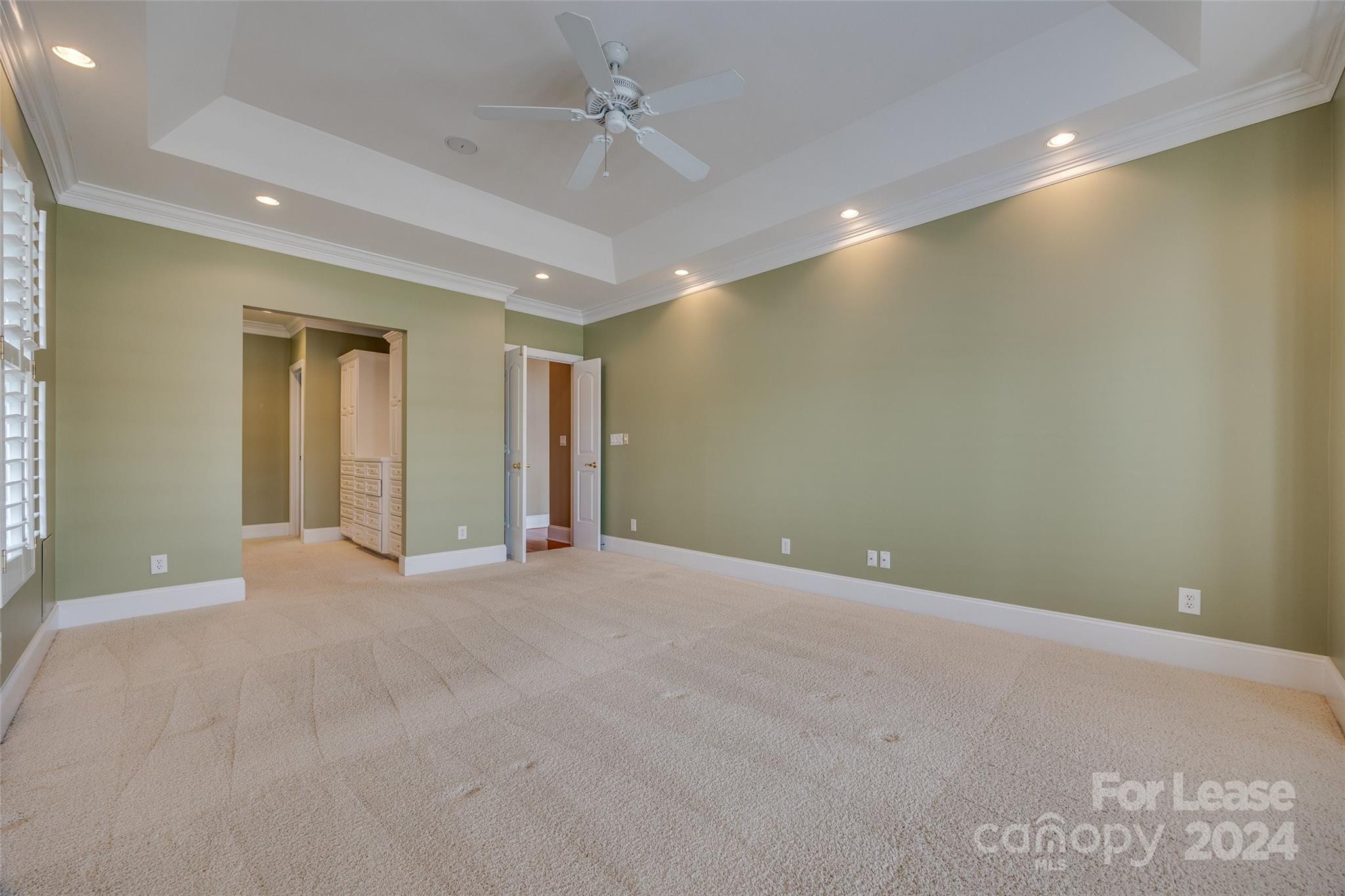 River Hills - Residential Lease