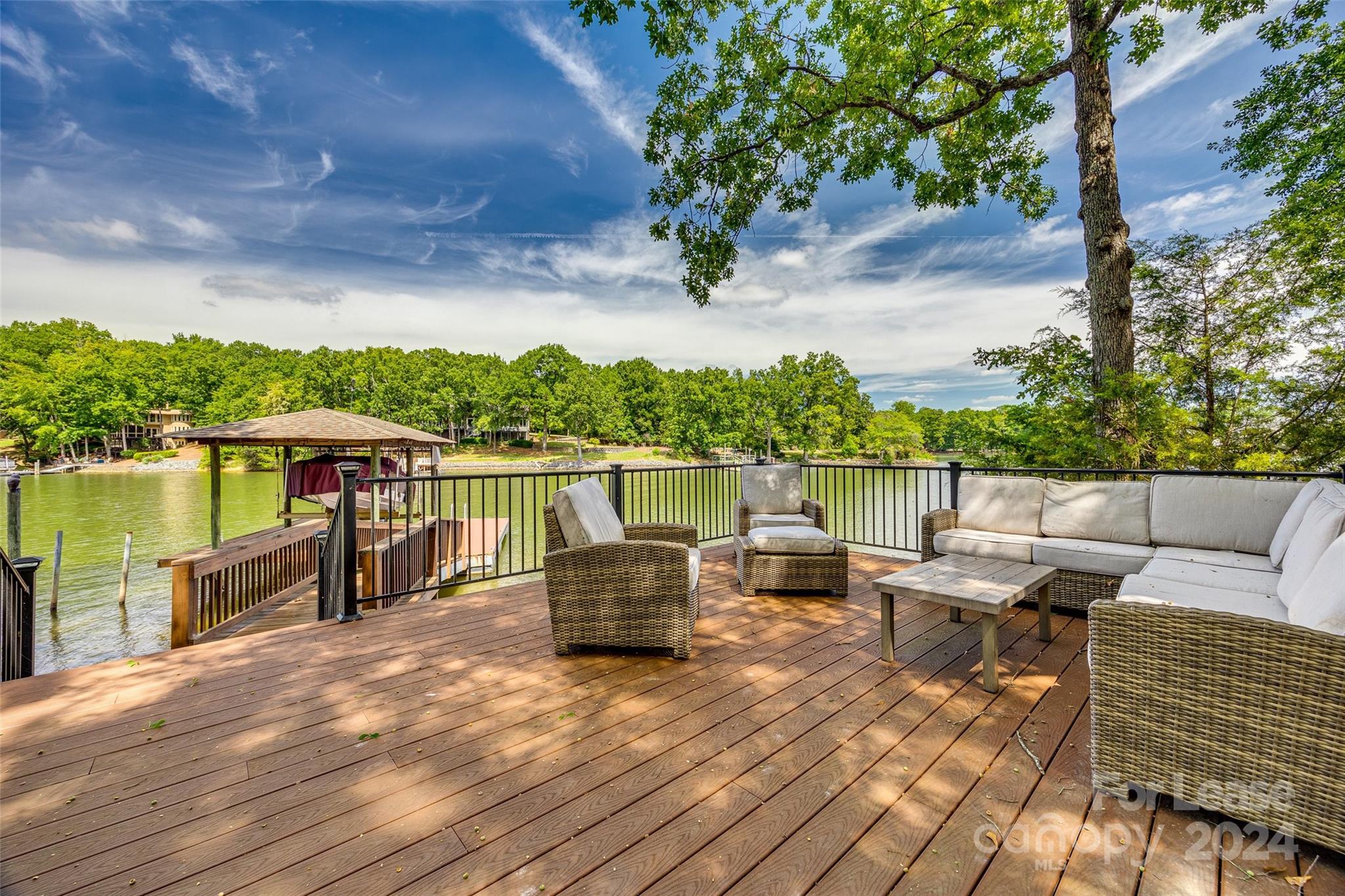 River Hills - Residential Lease