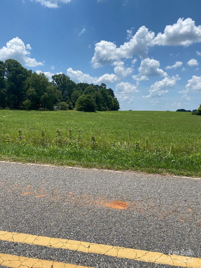 00 Cain Road