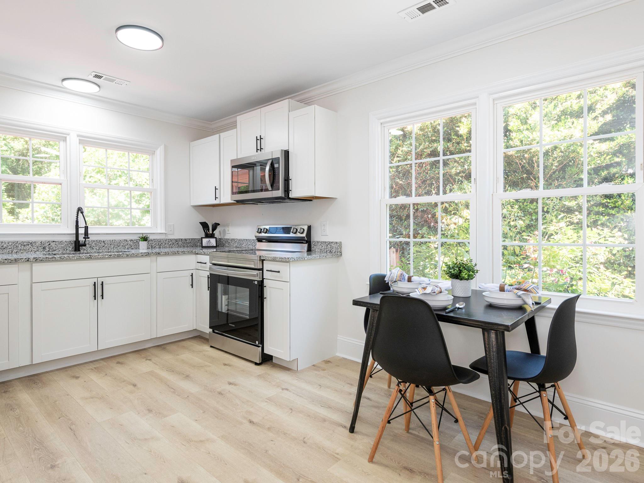 Settlers Landing - Residential