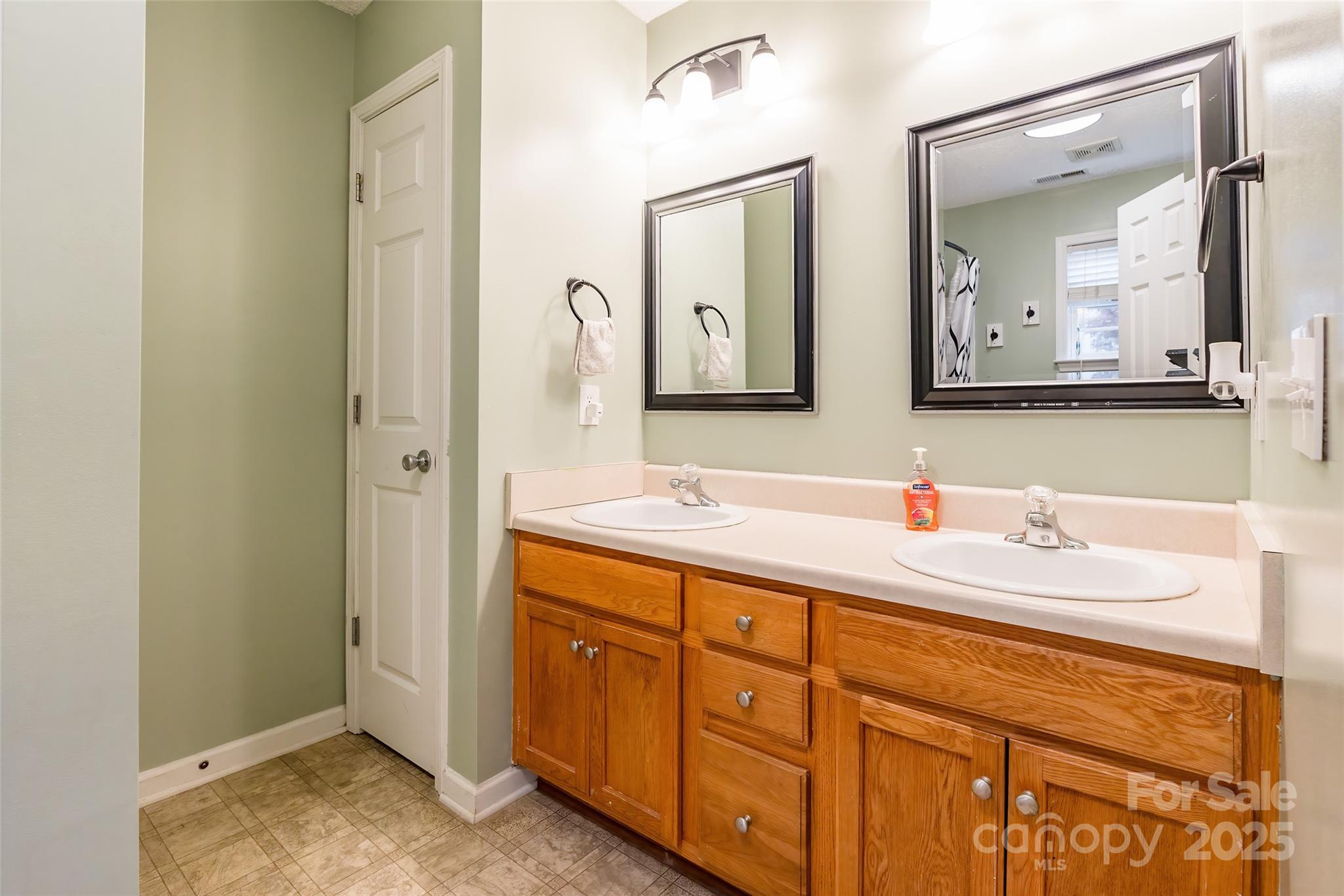 Mallard Creek - Residential