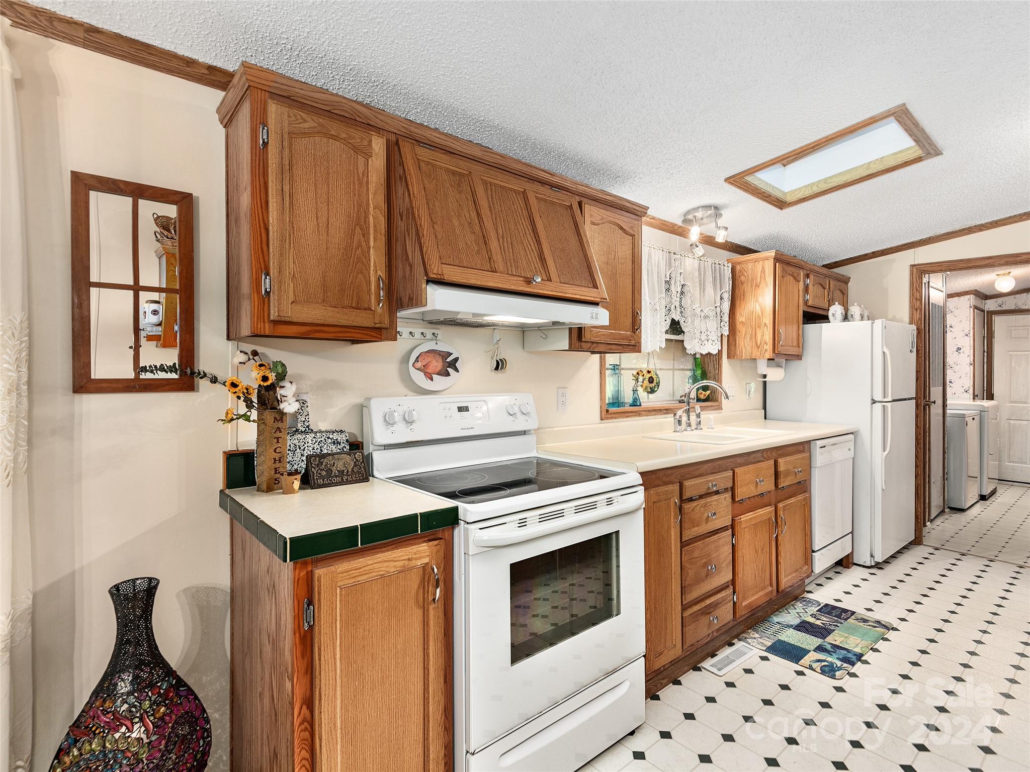 Country Place Of Waynesville - Residential