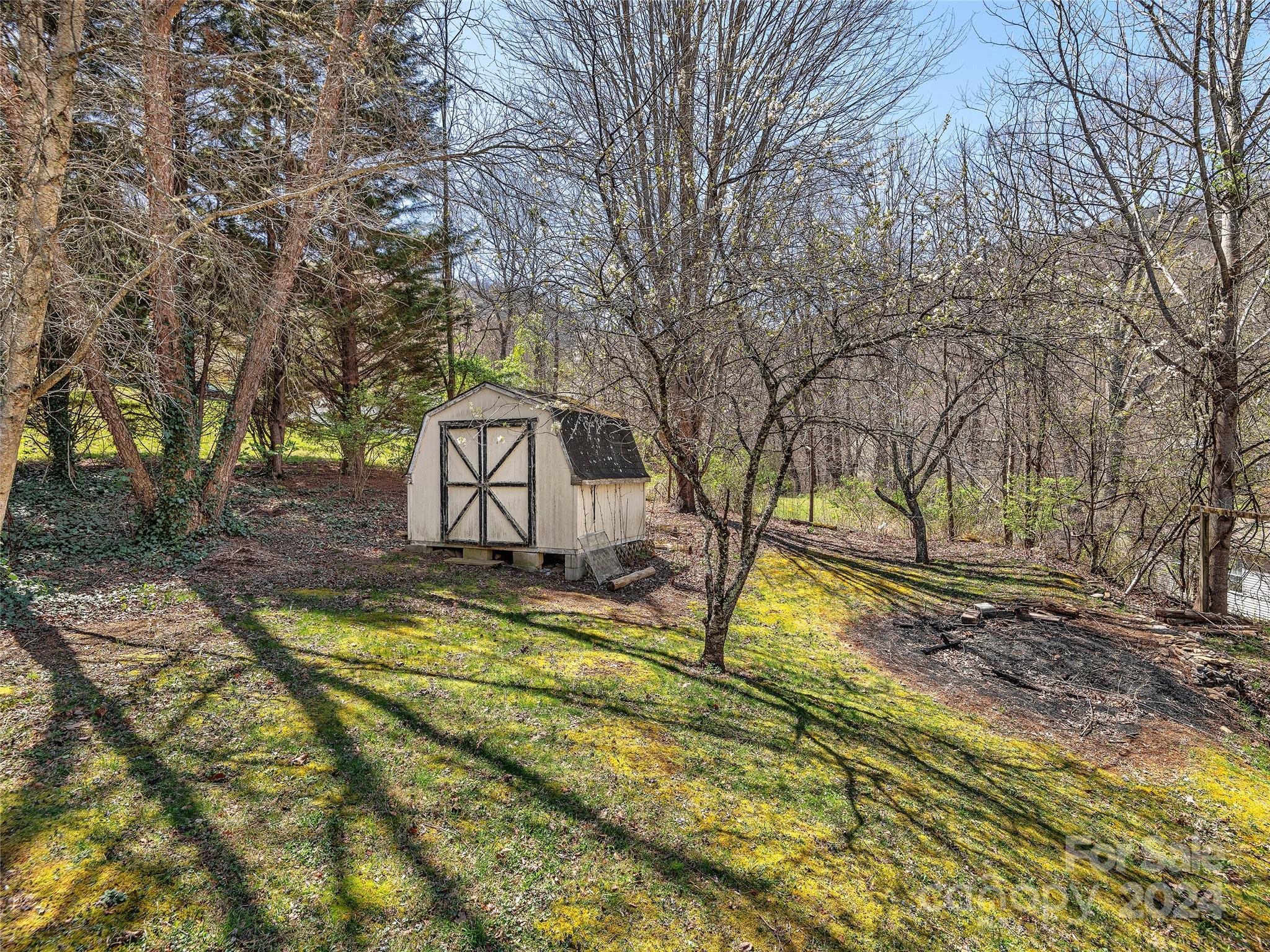 Country Place Of Waynesville - Residential