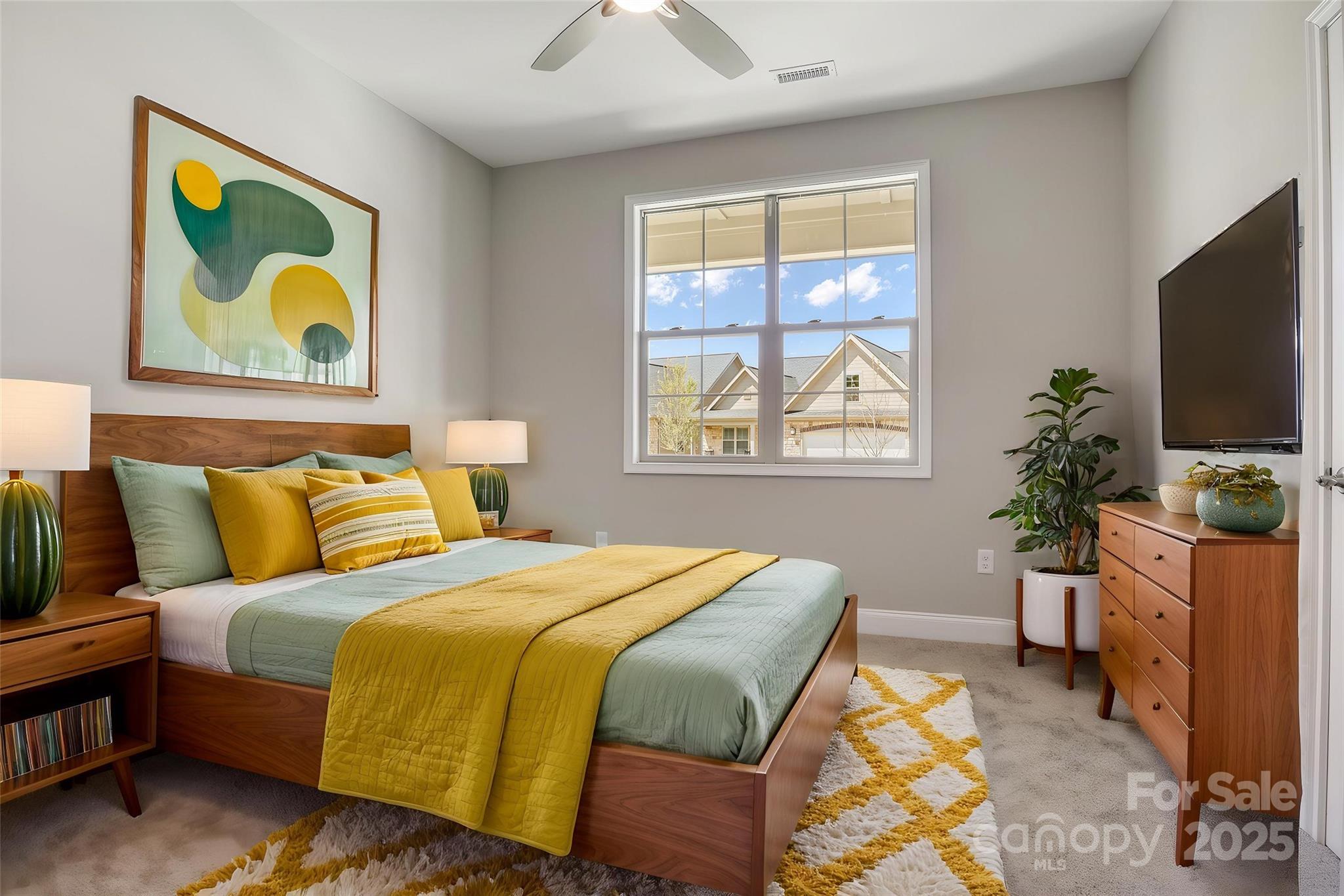 Hickory, North Carolina 28601, United States, 2 Bedrooms Bedrooms, ,2 BathroomsBathrooms,Residential,Active,132548