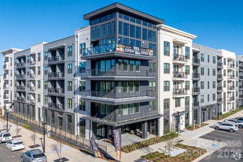 Photo of 536 W Tremont Avenue #A2, Charlotte, NC 28203 (MLS # 4336589)