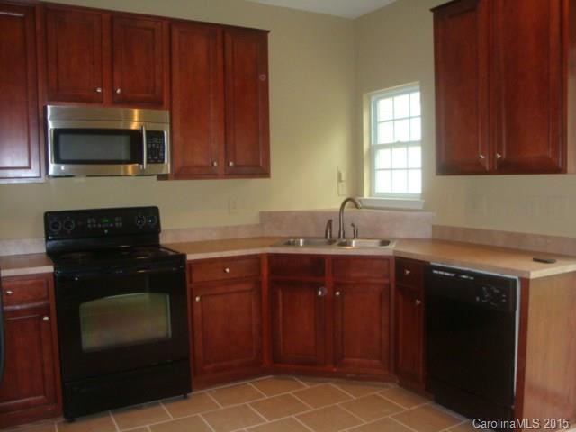 Summerfield - Residential Lease