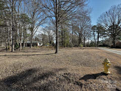 Photo for 1030 Norwich Road