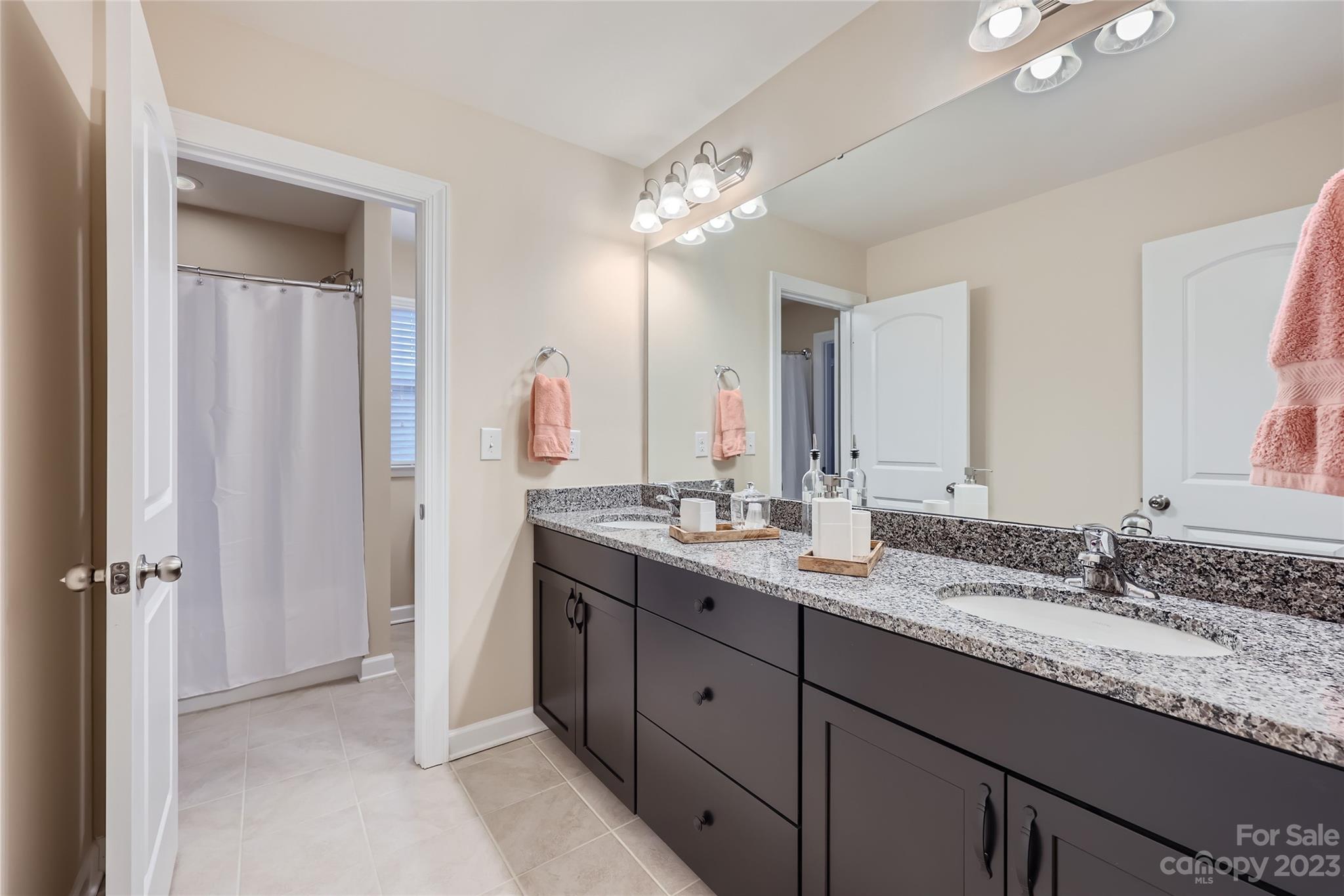 Castlebrooke - Residential