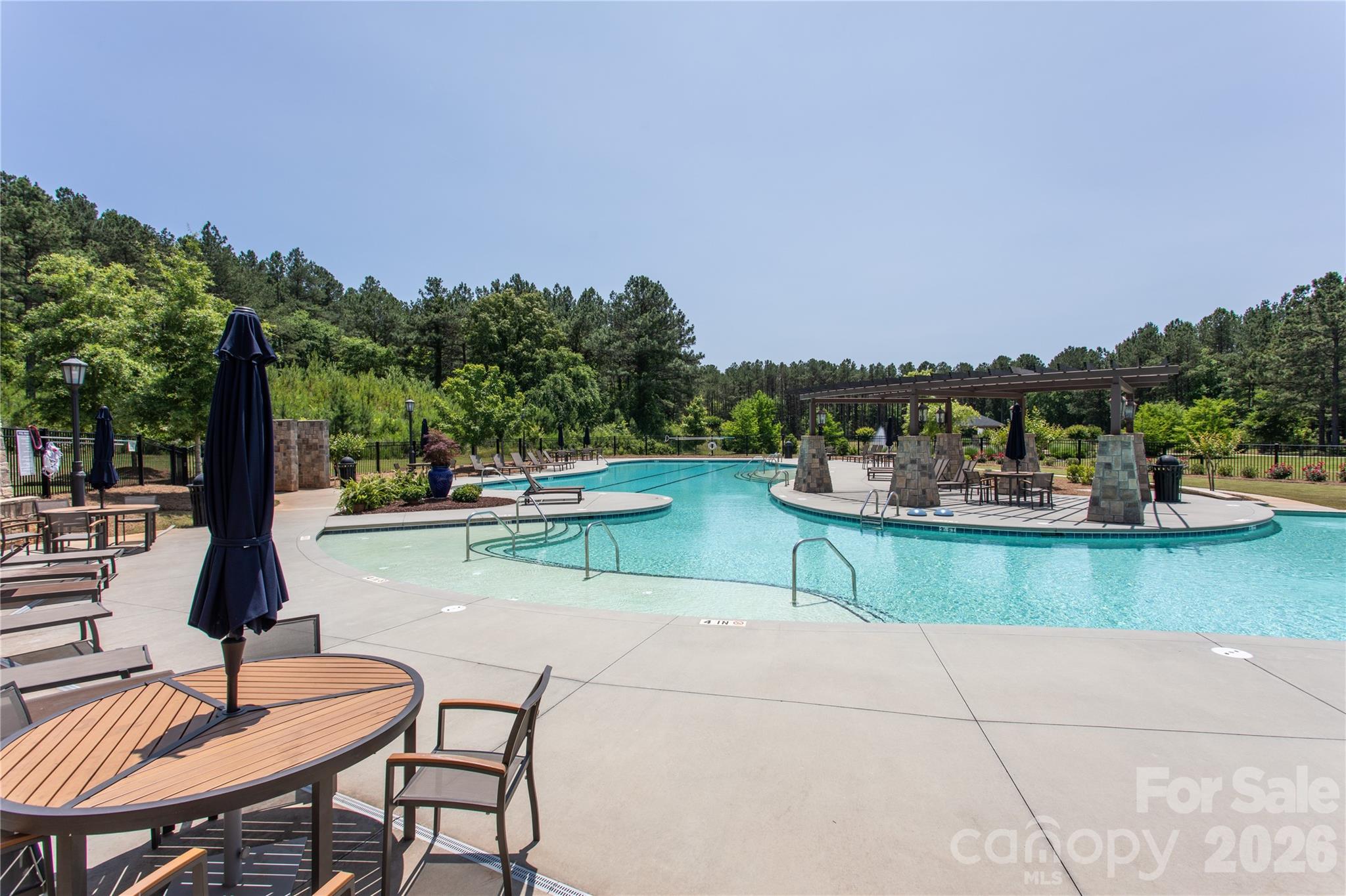 Riverchase Estates - Residential