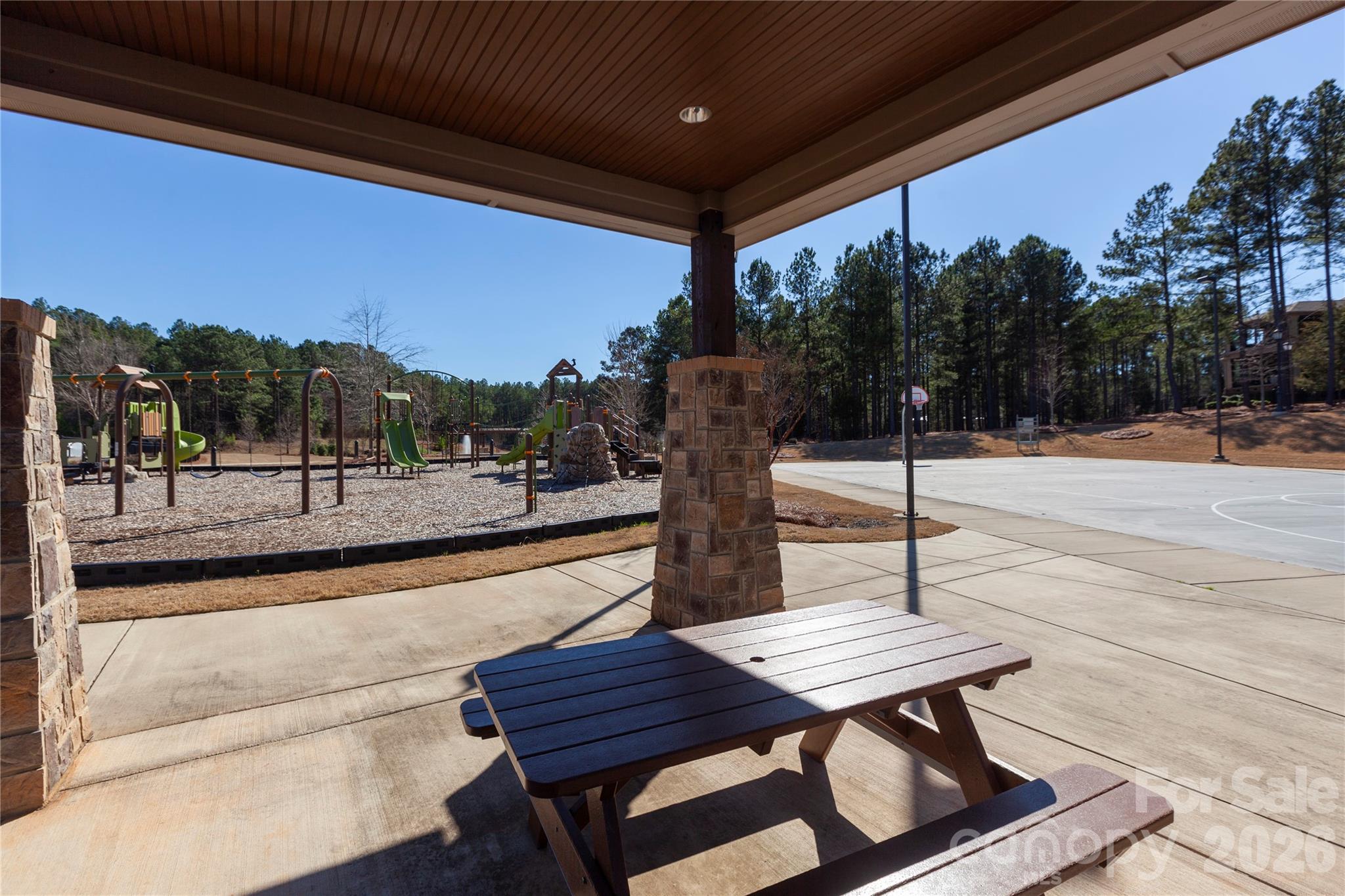 Riverchase Estates - Residential