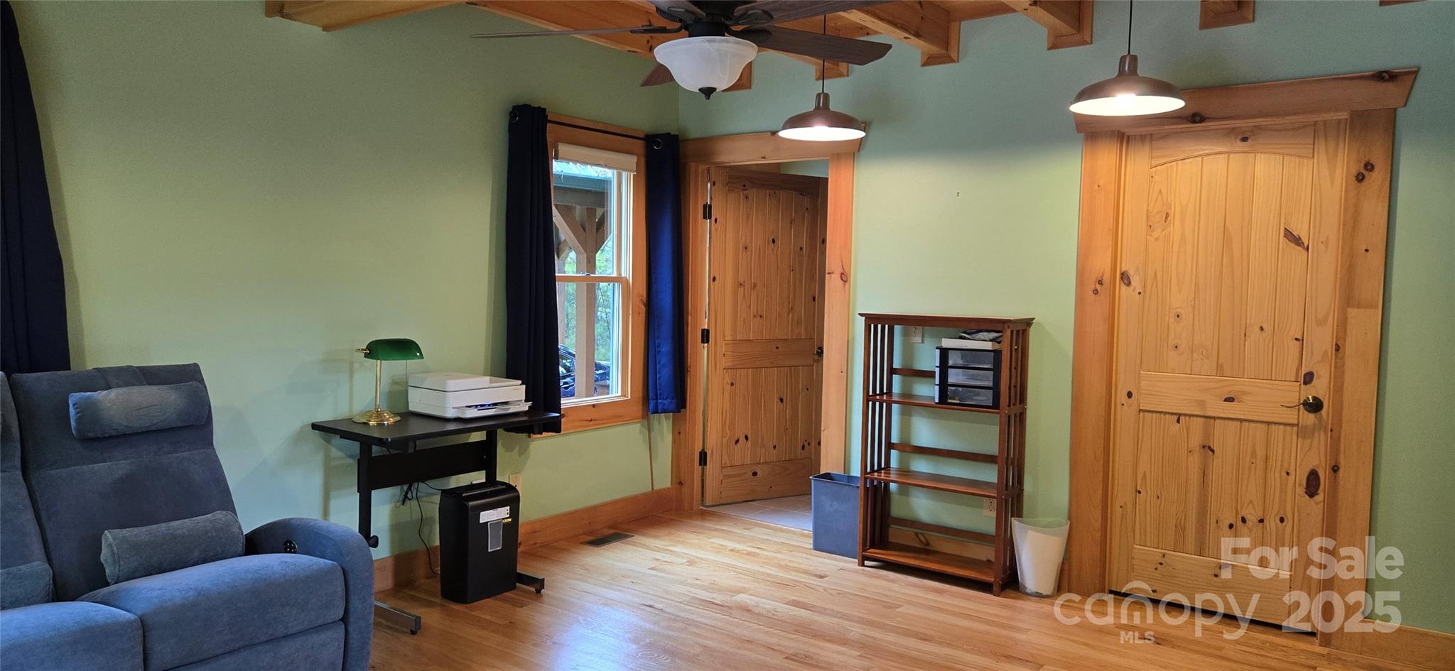 Hidden Lake - Residential