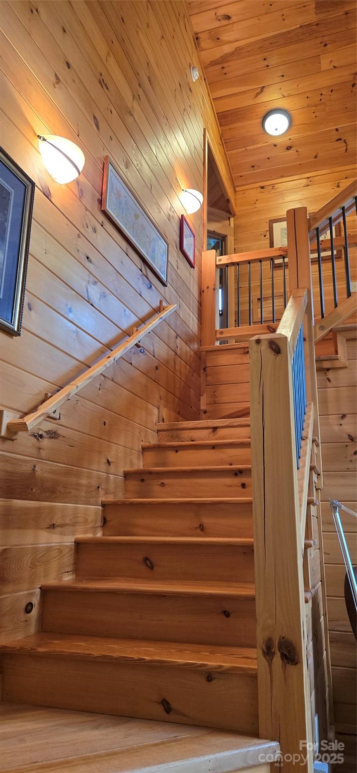 Hidden Lake - Residential