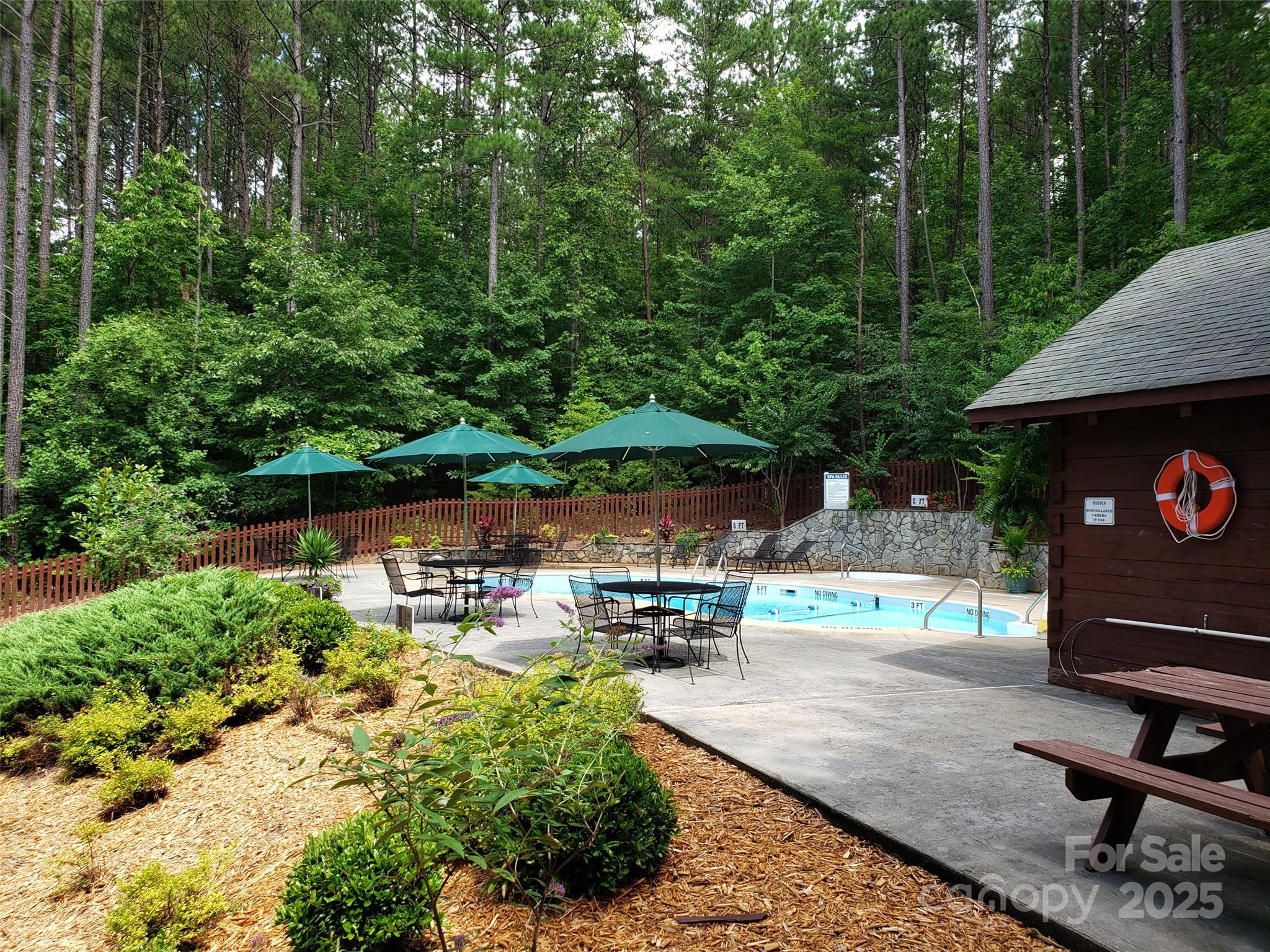 Hidden Lake - Residential