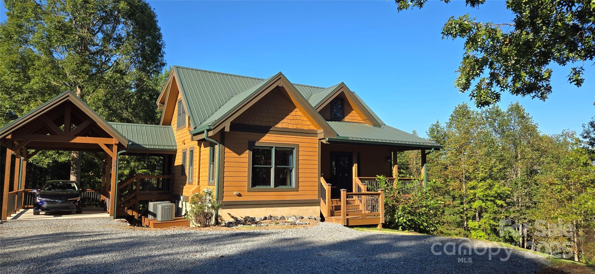 280 Hidden Lake Parkway