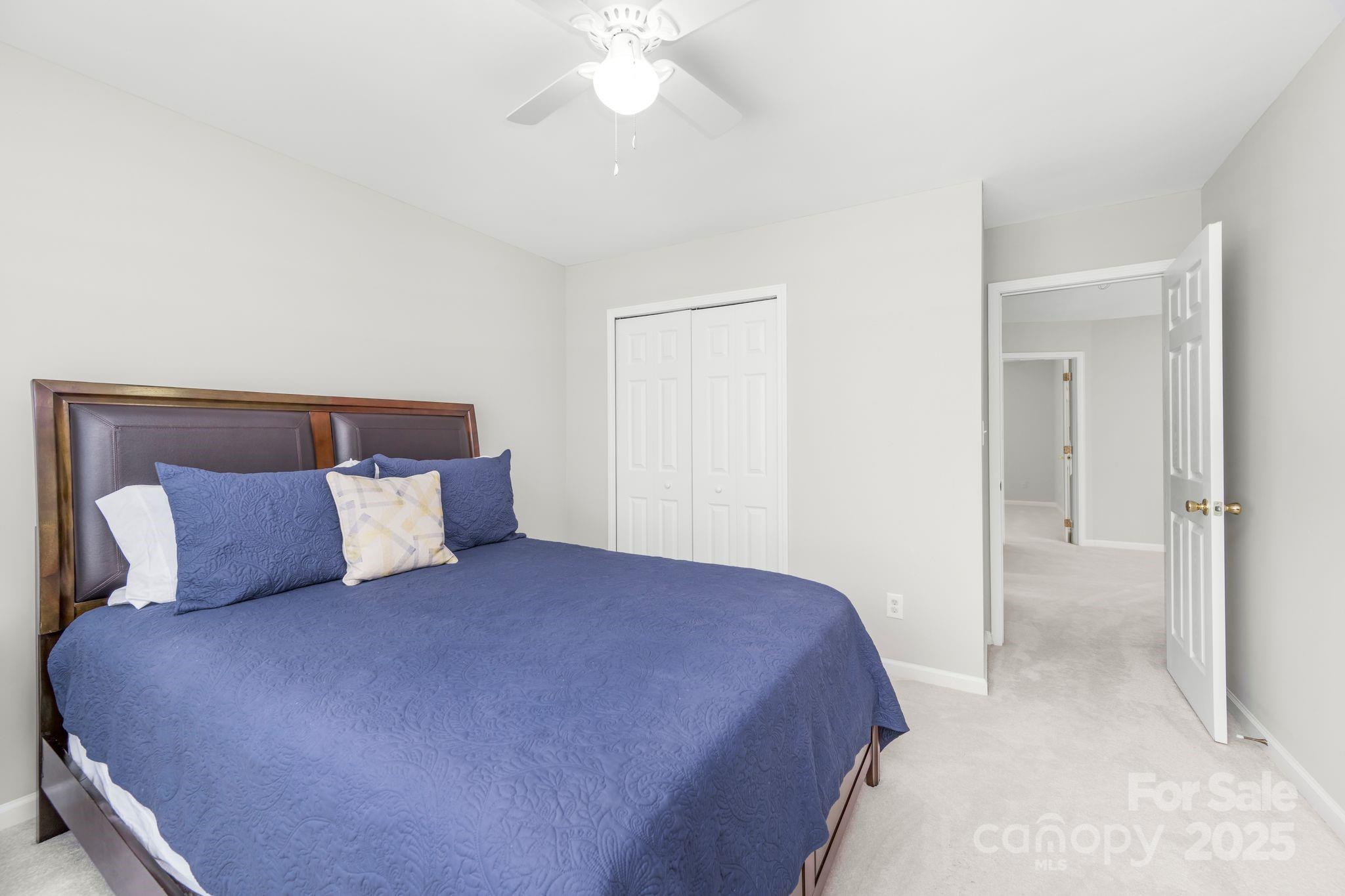 Fox Glen - Residential