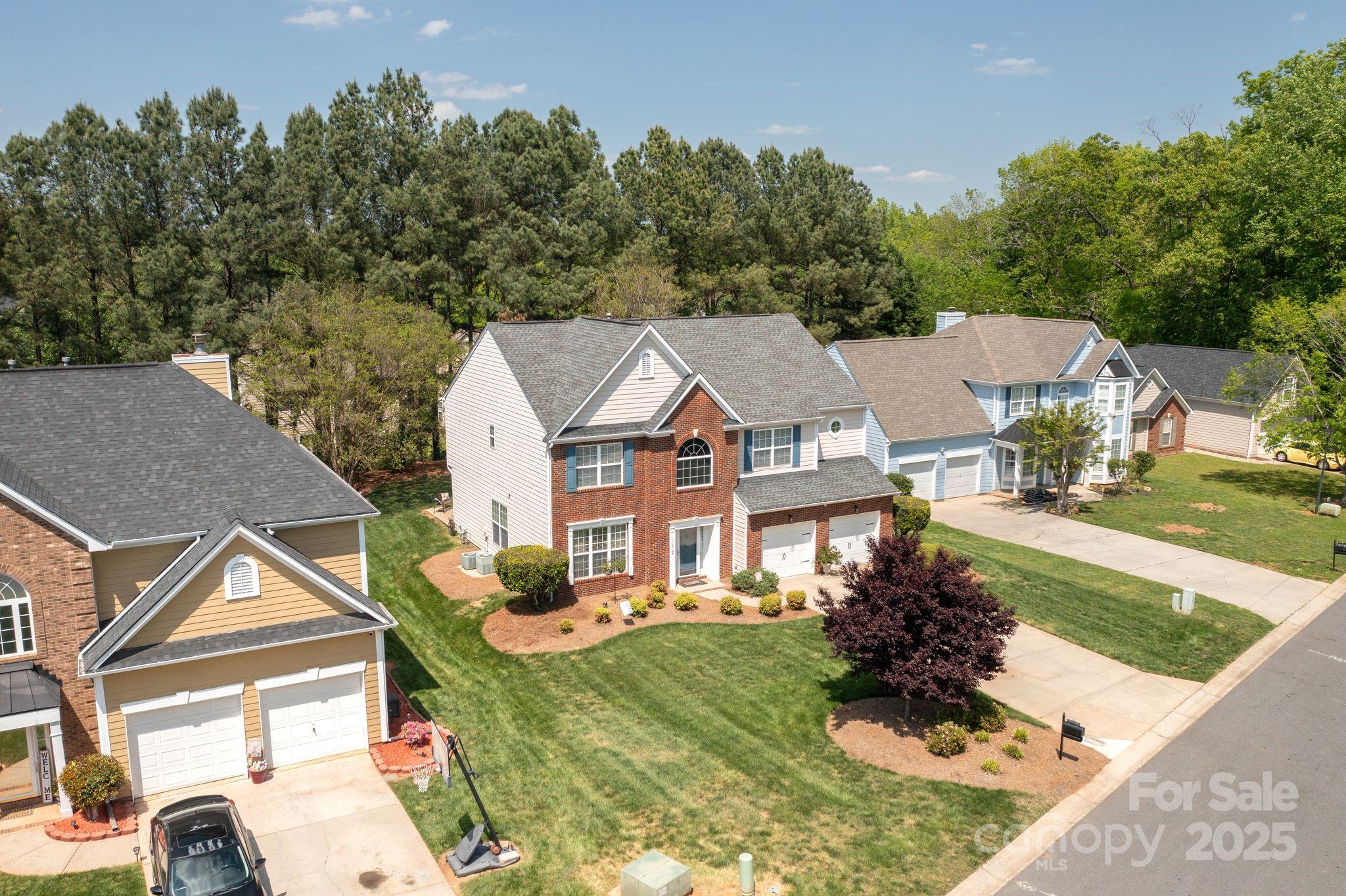 Fox Glen - Residential