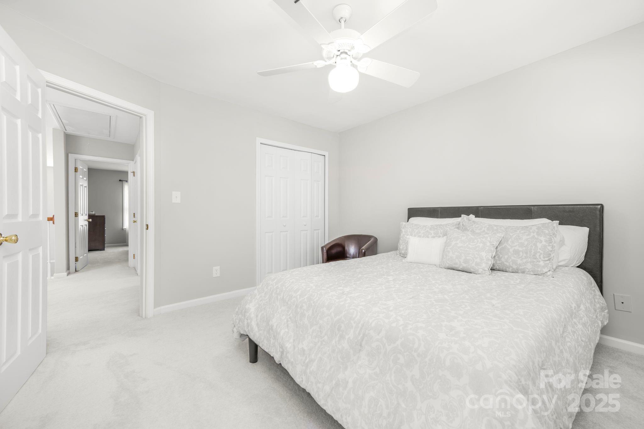 Fox Glen - Residential