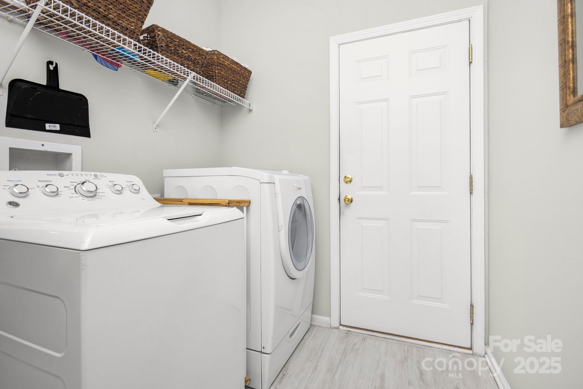 Fox Glen - Residential