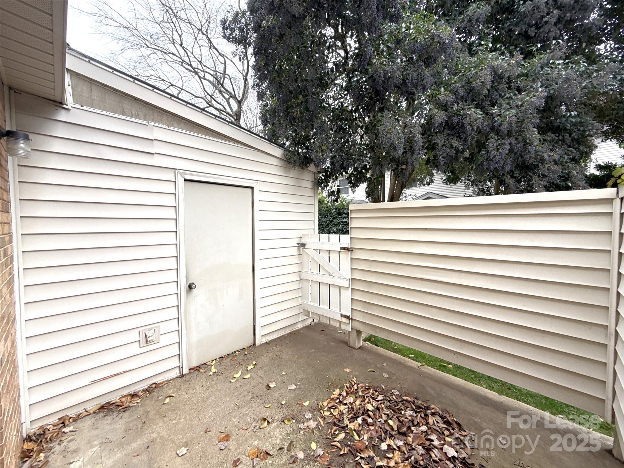 Ashbrook - Residential Lease